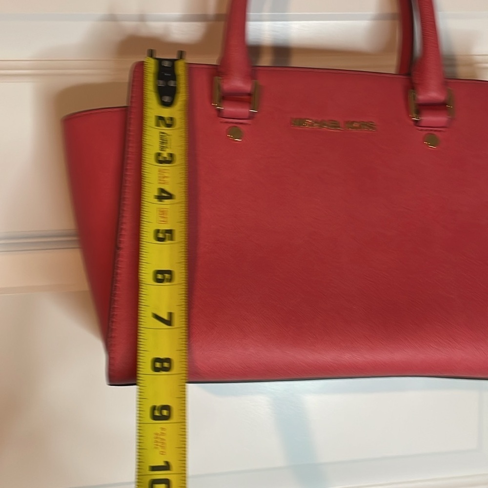 Michael Kors Selma Medium red orange Saffiano Purse - Picture 6 of 8